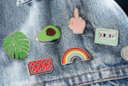 Pin's Doigt d'Honneur Pintastic – vue produit 3
