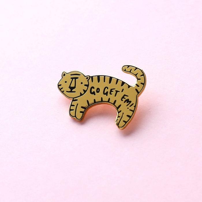 Pin's Tigre "Go Get' Em" | Objetos de diseño y regalos originales