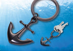 Designcadeau – porte cles ancre noir troika 