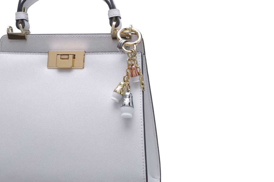 Oggetto regalo di design – bijou de sac poupee russe metalmorphose 