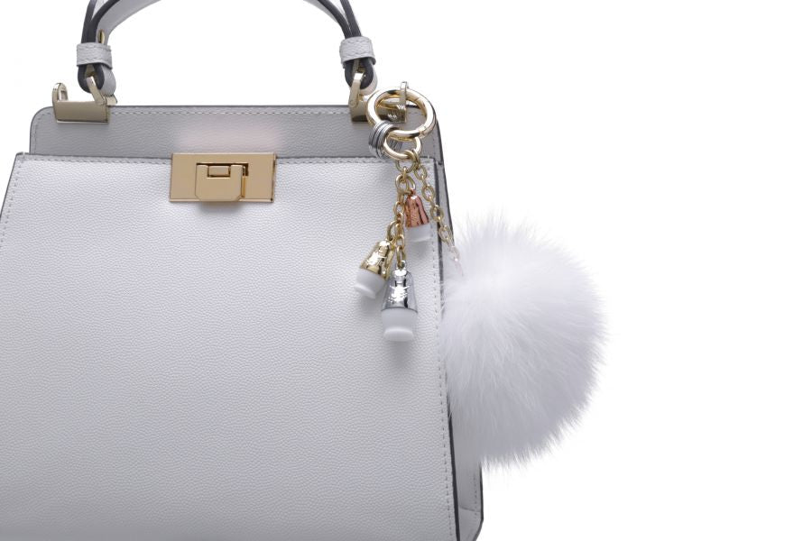 Oggetto regalo di design – bijou de sac poupee russe metalmorphose 