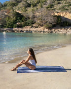 Toalla de playa de microfibra con imanes – CABO