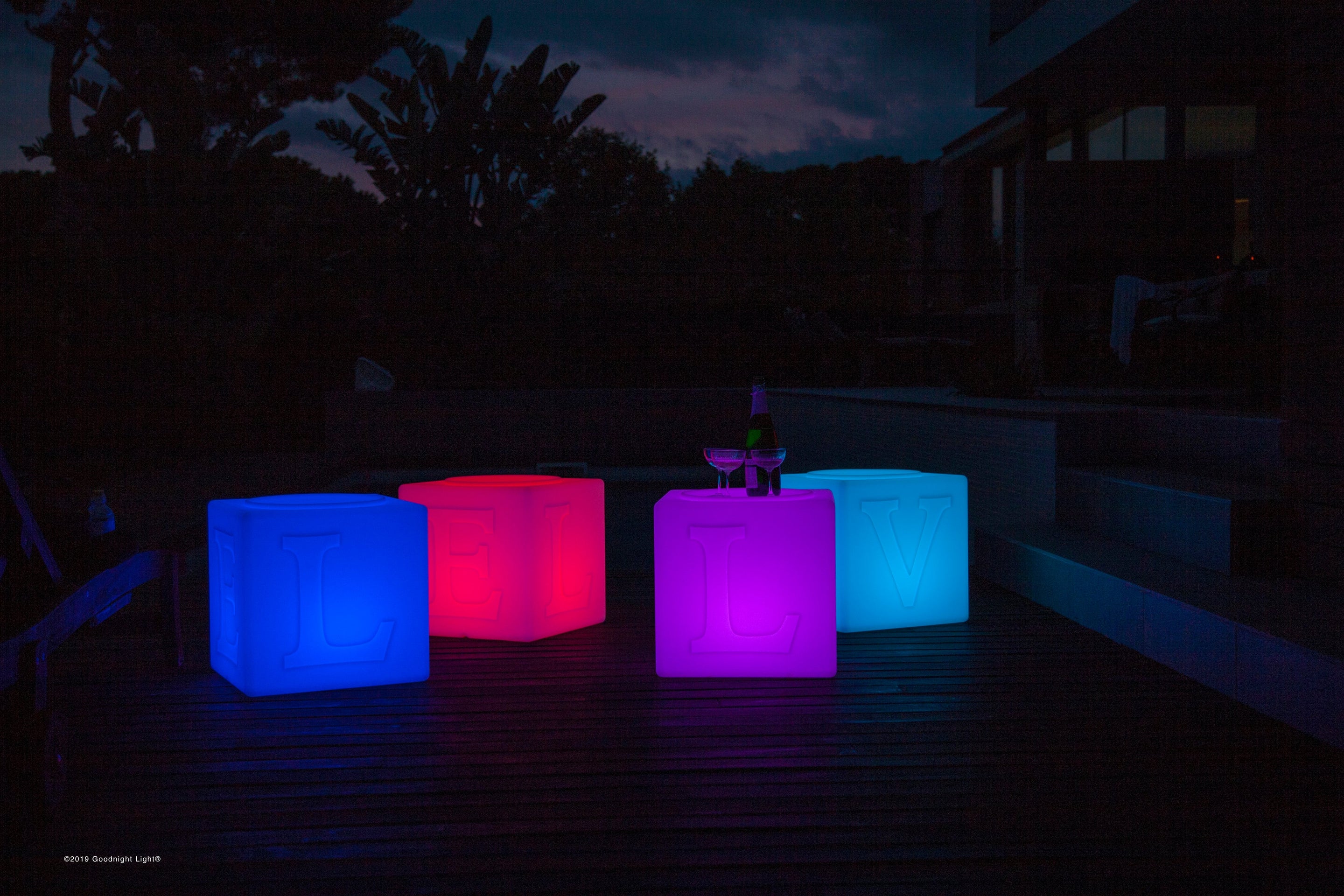Lampe LOVE Cube The LOVE Lamp – vue produit 27