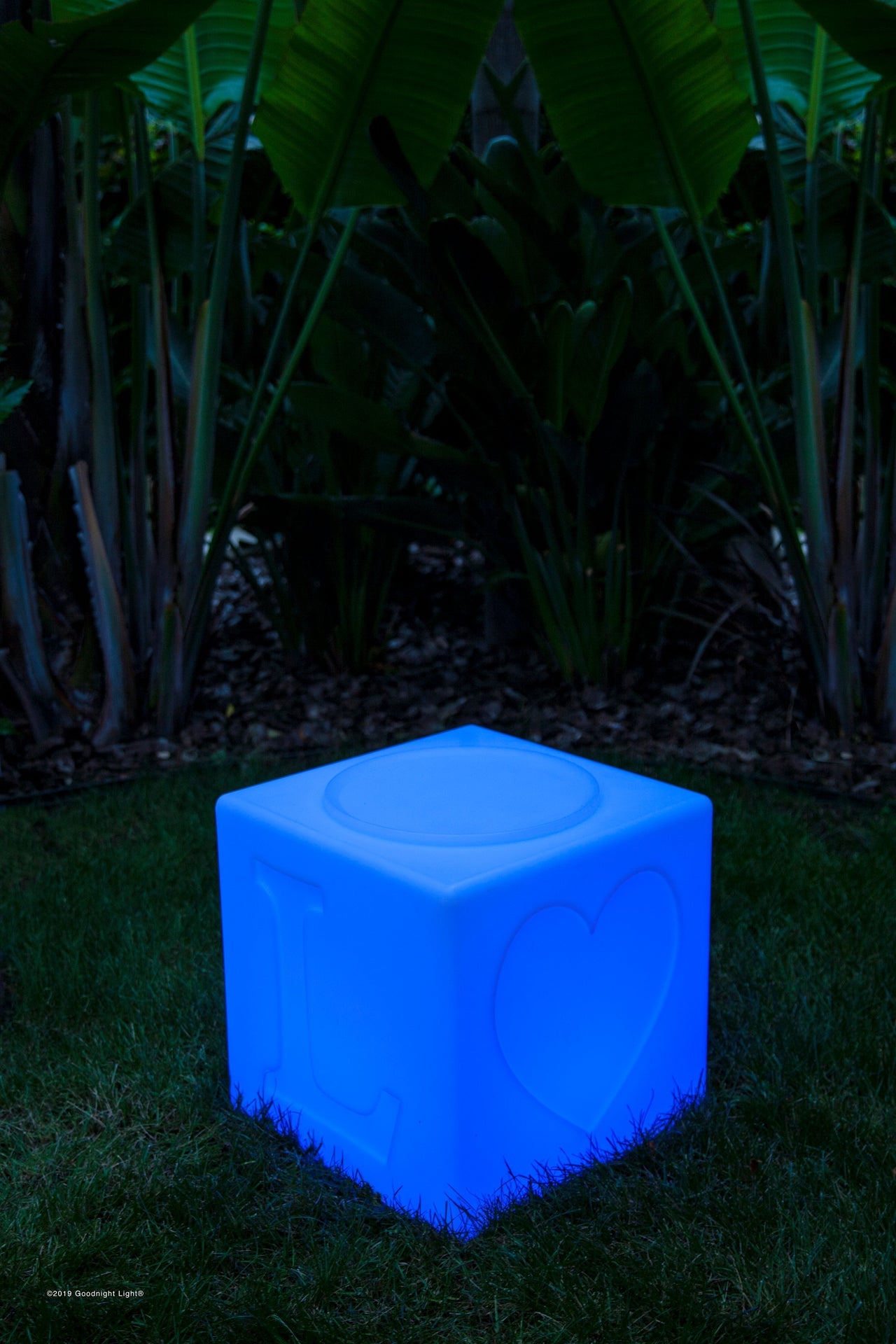 Lampe LOVE Cube "The LOVE Lamp" | Designproducten en originele cadeaus