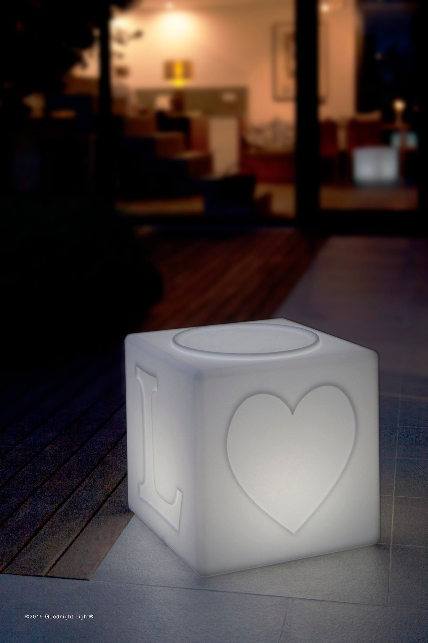 Lampe LOVE Cube "The LOVE Lamp"