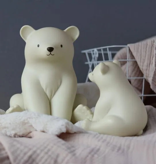Petite veilleuse Ours Blanc – vue 6 – A Little Lovely Company