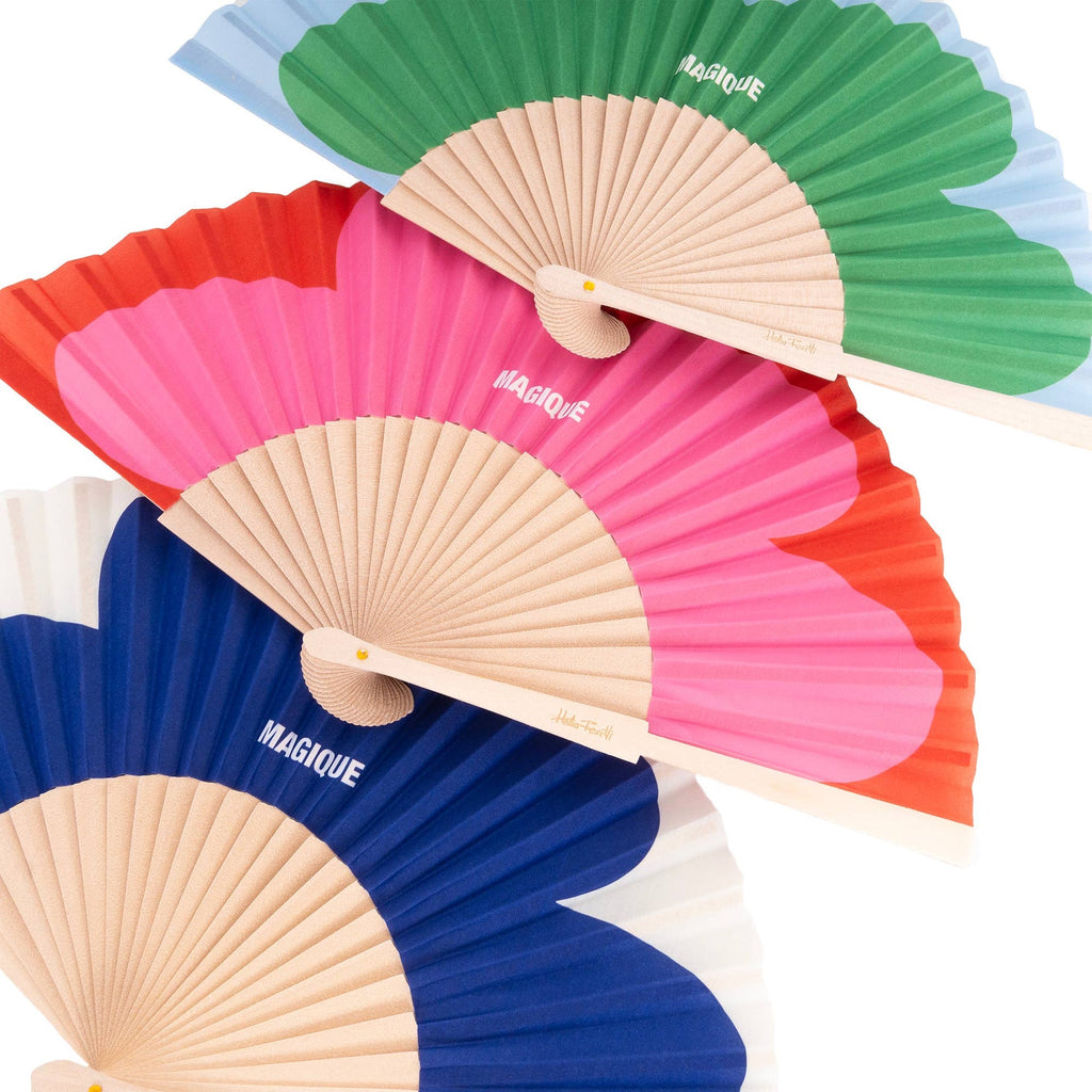 Fan Macro Fleur Verte Helio Ferretti Vue 4