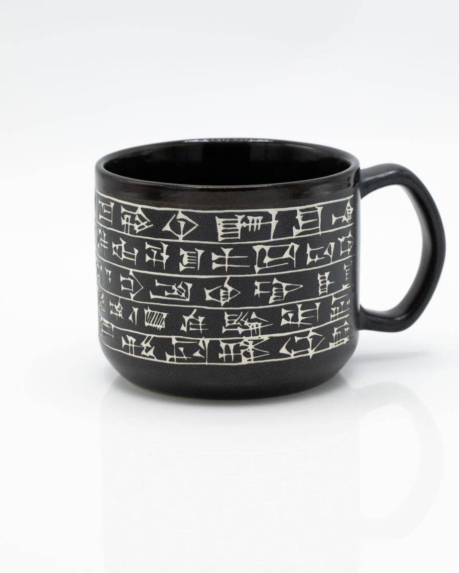 Oggetto regalo di design – Mug Sculptée à la Main en Cunéiforme (430 ml) – produit scientifique Cognitive Surplus EU, vue 1