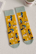 Socken für einen Spaziergang mit Ihrem Hund