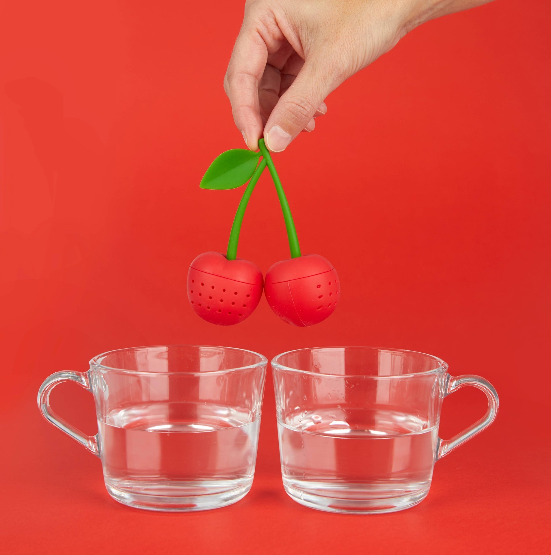 Teesieb Rote Kirschen