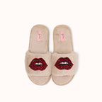 Paar Pantoffeln/Lippenbroschen