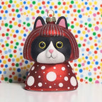Weihnachtskugel „Schwarze und weiße Katze“ von Yayoi Kusameow Kusama