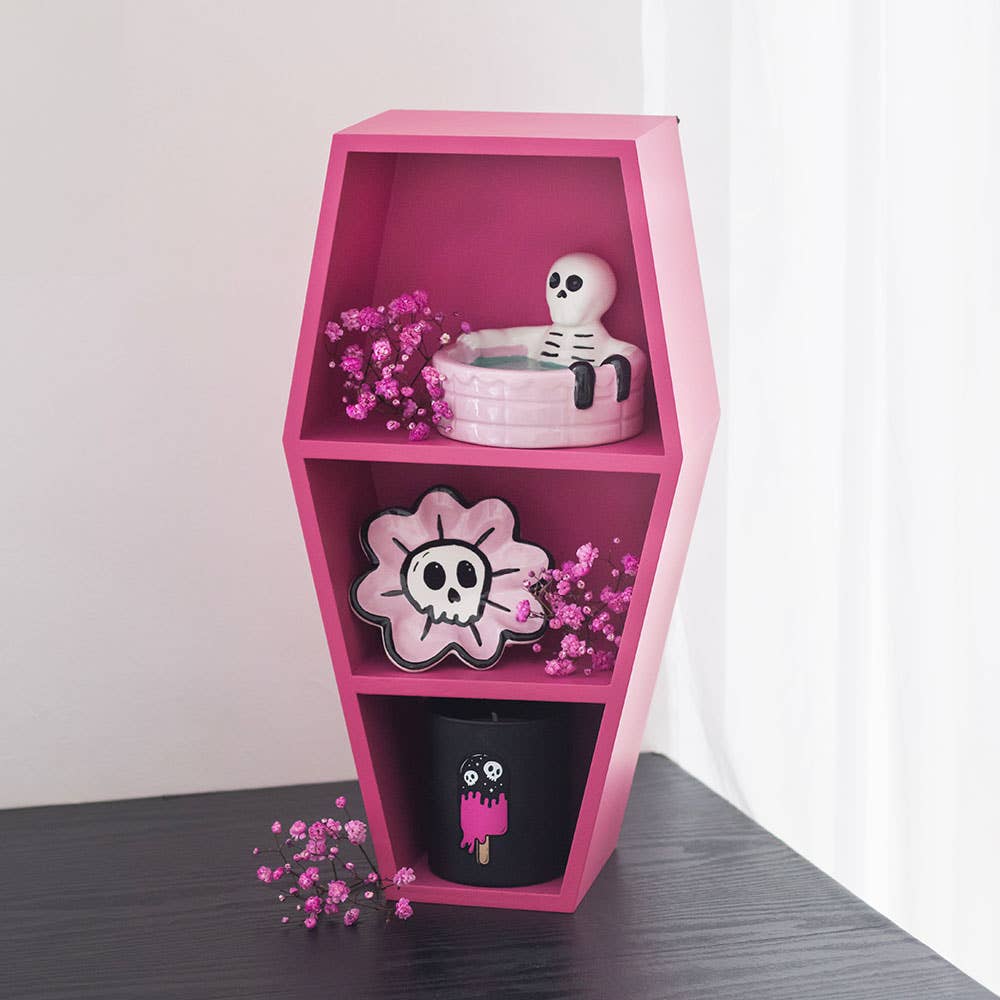 Étagère en forme de cercueil rose fuchsia