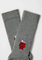 Chaussettes grises BeSnoopy House avec broderie Snoopy – Besocks