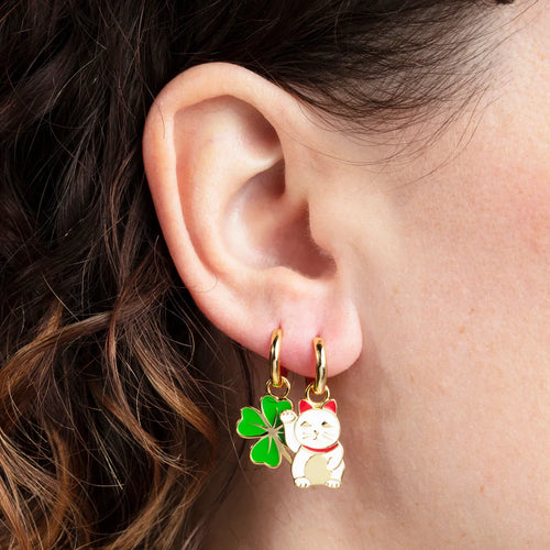 Design-lahja – boucles d oreilles creoles chat chanceux et trefle yellow owl workshop 