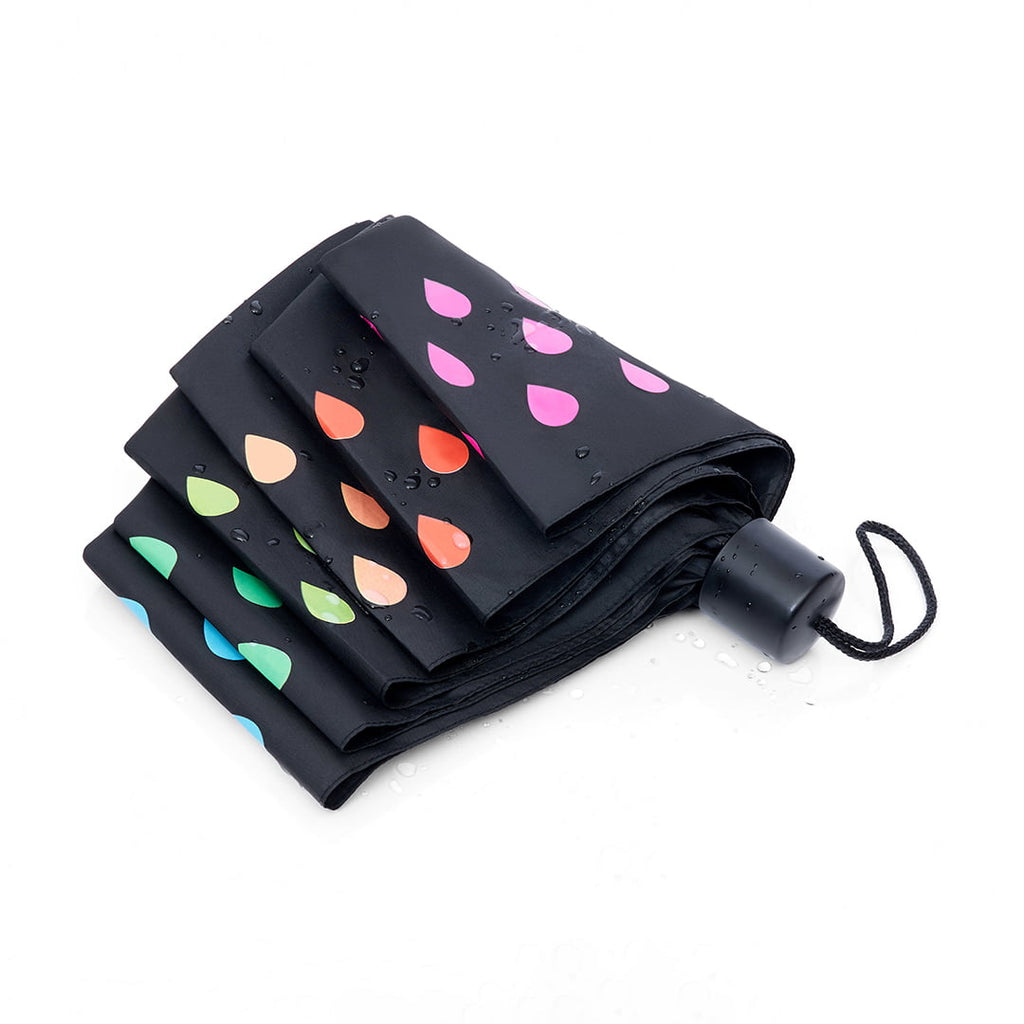 Colour-changing umbrella