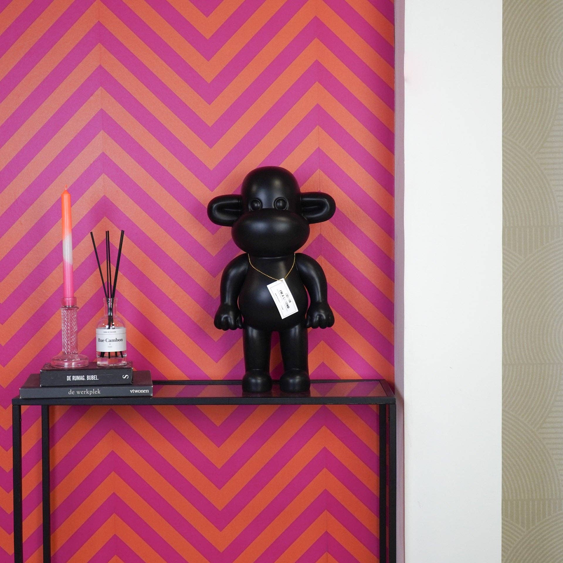 Ornement - Figurine Singe 'La Légende' - Résine - Noir - 33x21x50cm | Designproducten en originele cadeaus