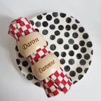 Oggetto regalo di design – ronds de serviette couple daronne et daron de carton et detoiles 