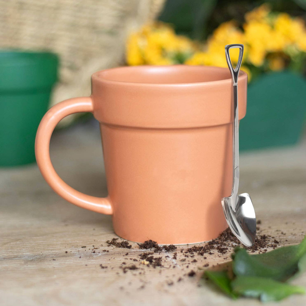 Blumentopfbecher mit Schaufellöffel