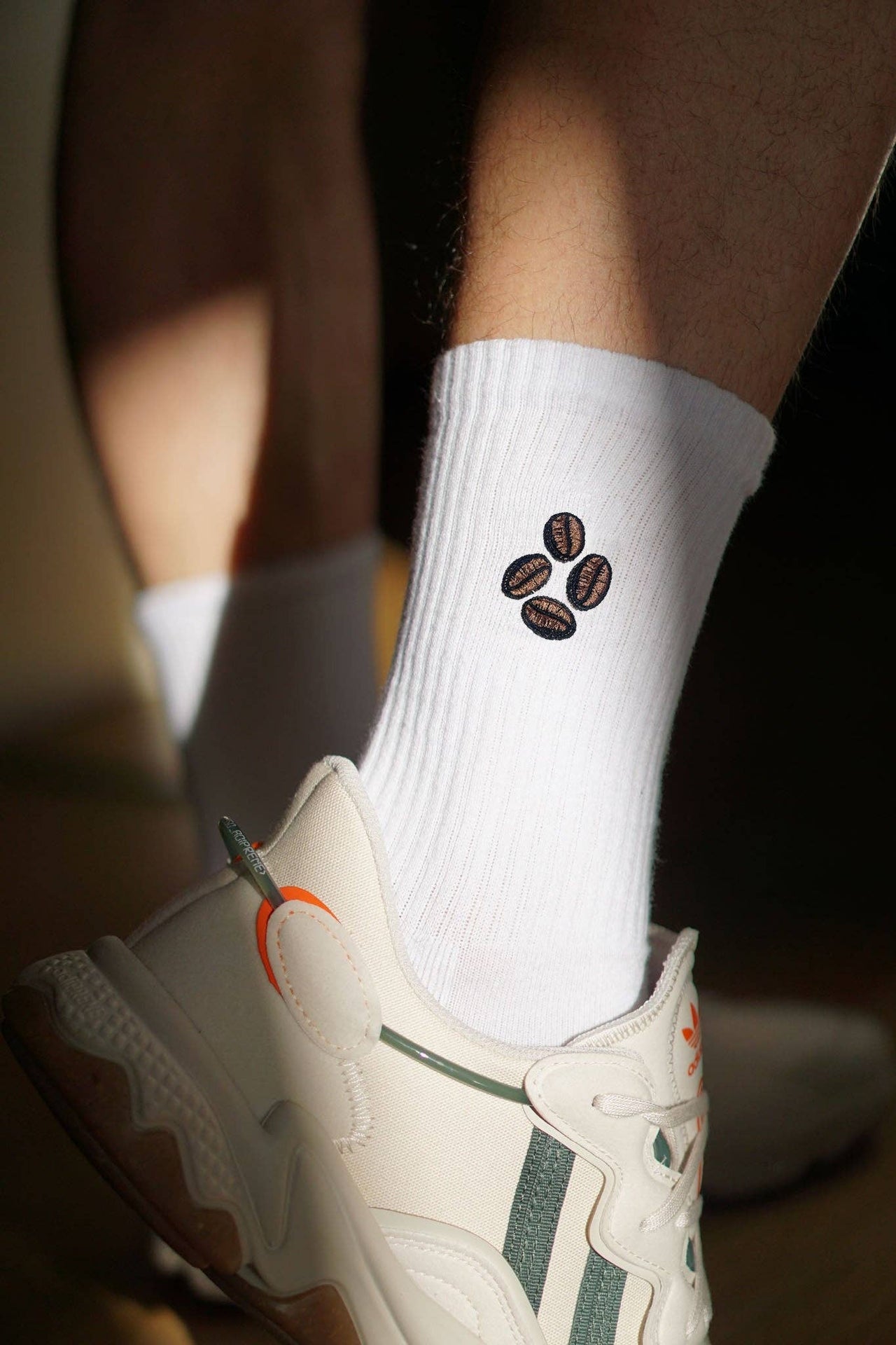Chaussettes brodées Grains de Café | Oggetti di design e regali originali