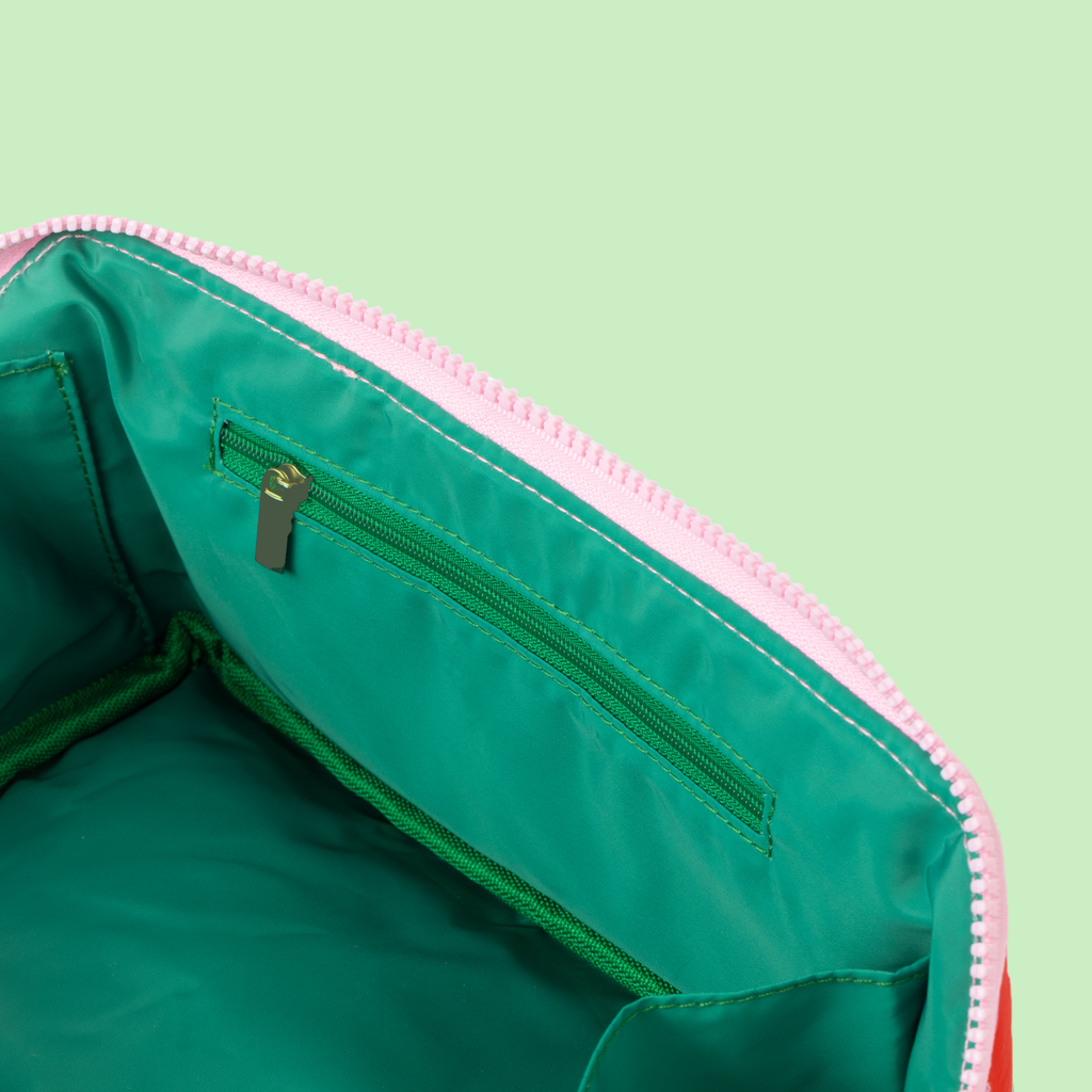 Check-Icons, flaches Layout, Kulturbeutel