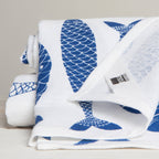 Lot de 2 torchons à vaisselle Floursack bleu roi à motif de poissons | Design e regali originali