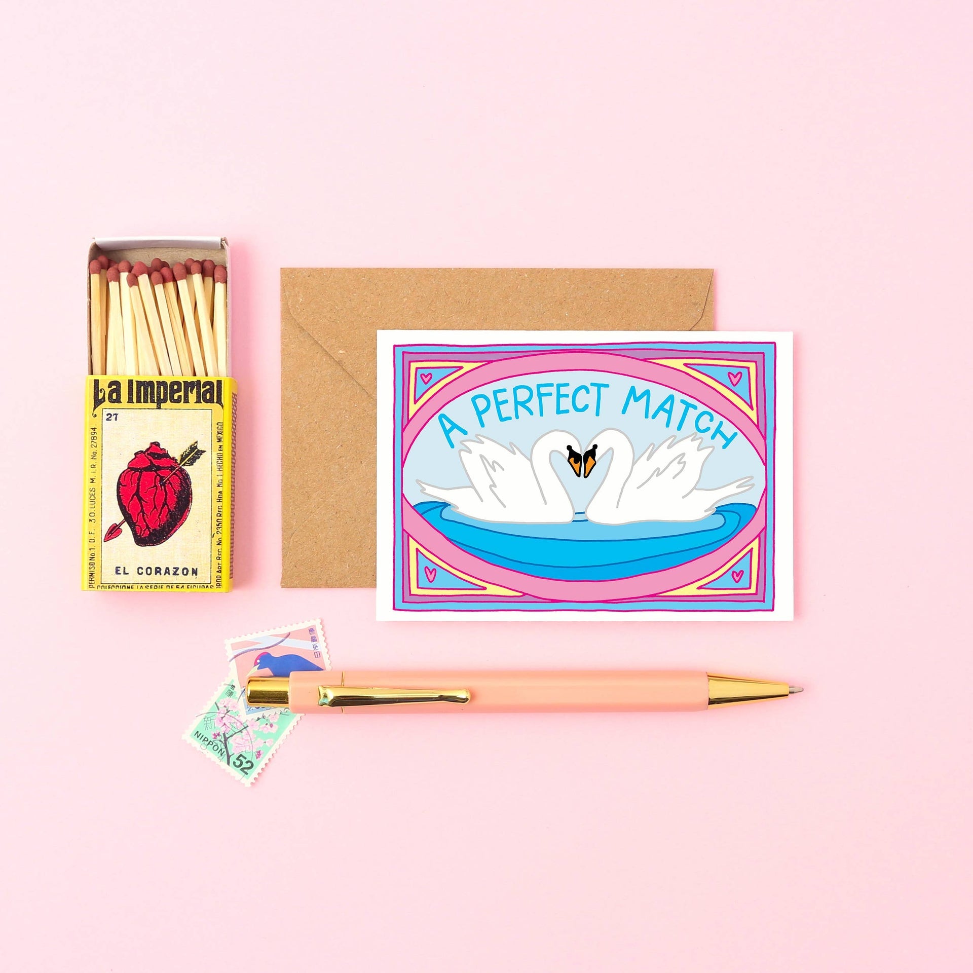 Petite Carte de vœux Cygnes "A Perfect Match" | Oggetti di design e regali originali