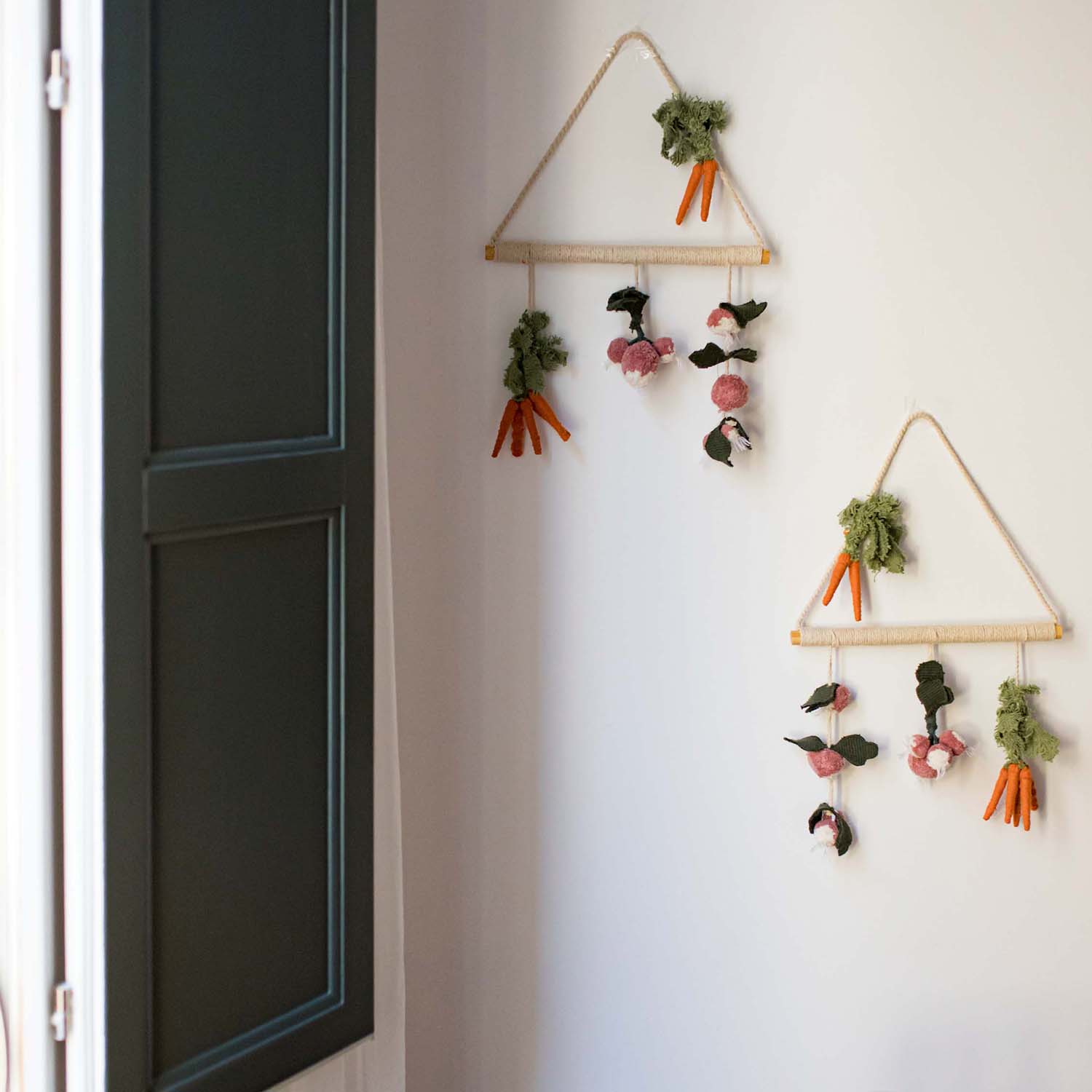 Veggies – Patère murale enfant – Oli&Carol x Lorena Canals – vue produit 3