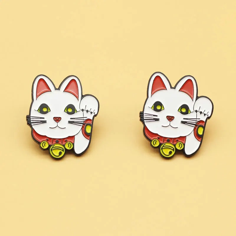 Design-lahja – pins chat chanceux tete lcc 