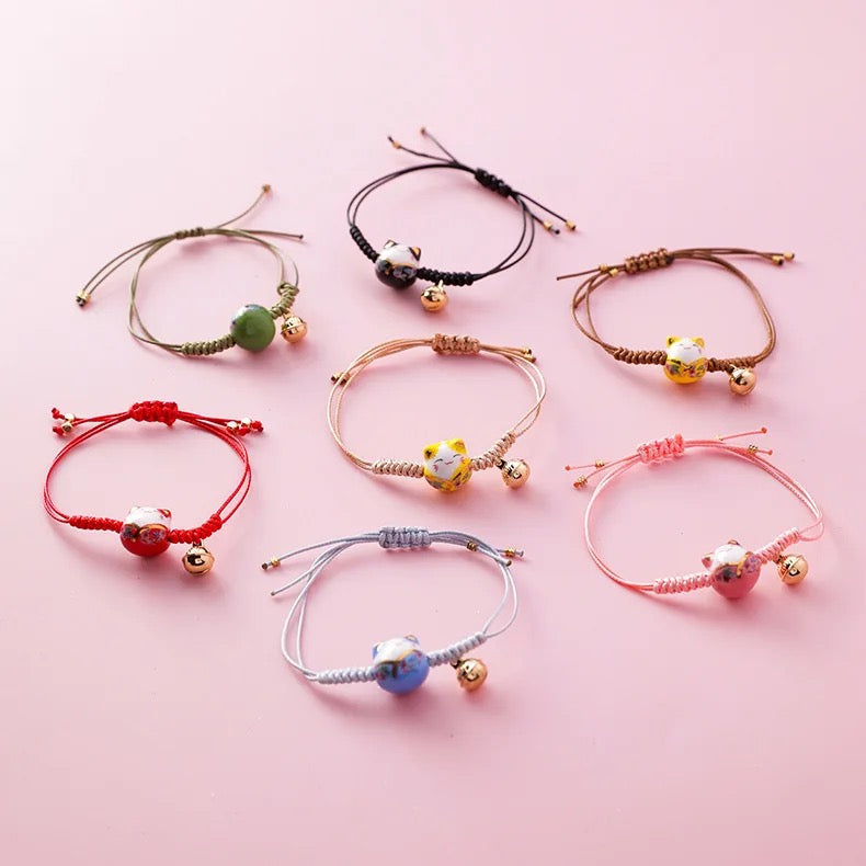 Oggetto regalo di design – bracelet chat chanceux 