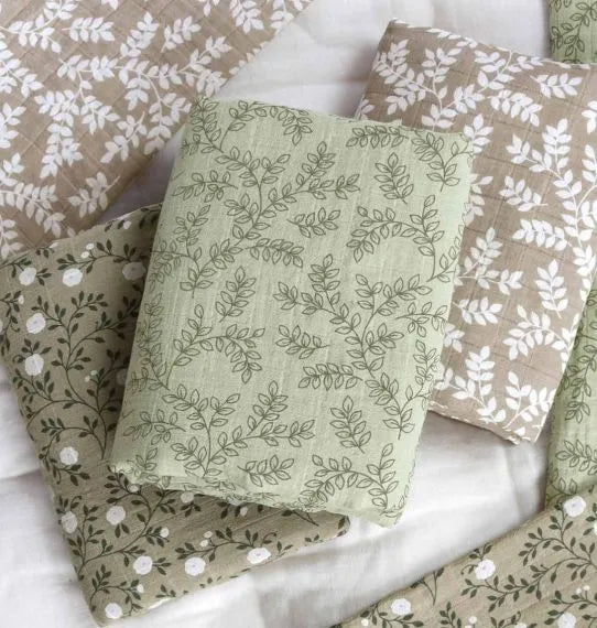 Lange XL en coton bio - Feuilles Sauge – vue 6 – A Little Lovely Company