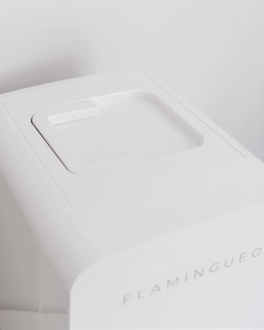 Portable Cosmetics Refrigerator 10L - ELI