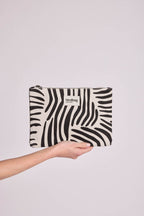Pochette Ema Zèbre écru