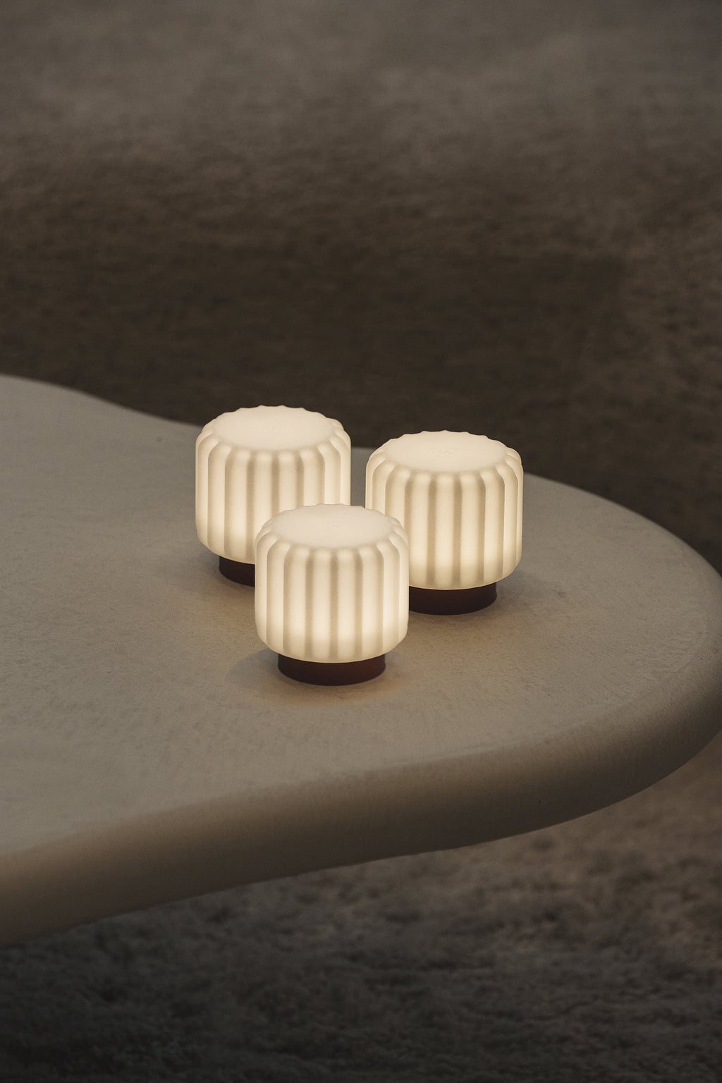 Designcadeau – 3 lampes dentelles 9cm rechargeable atelier pierre 