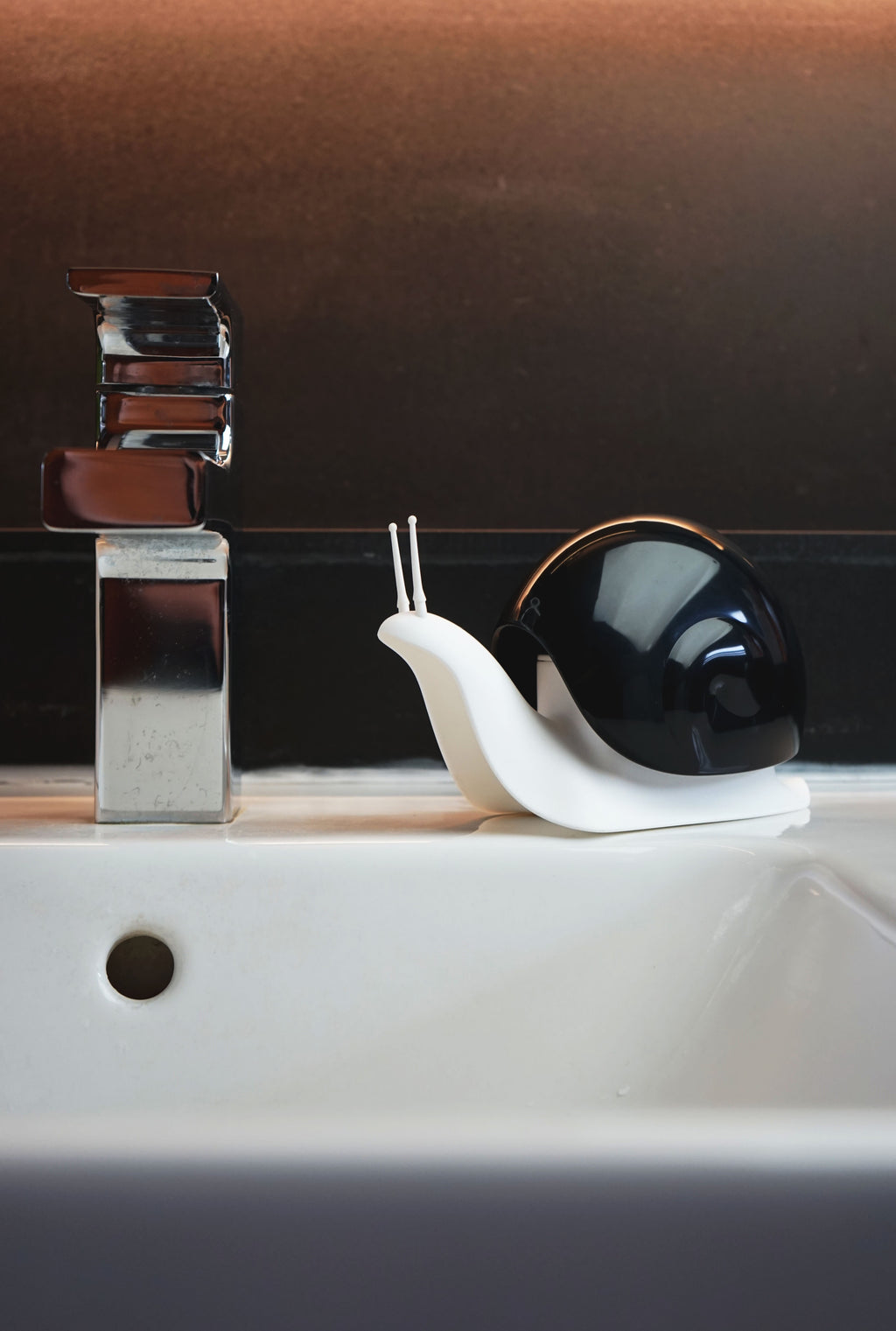 distributeur de savon escargot 